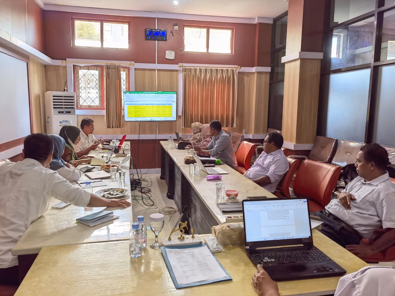 Rapat Tinjauan Manajemen Tingkat Fakultas